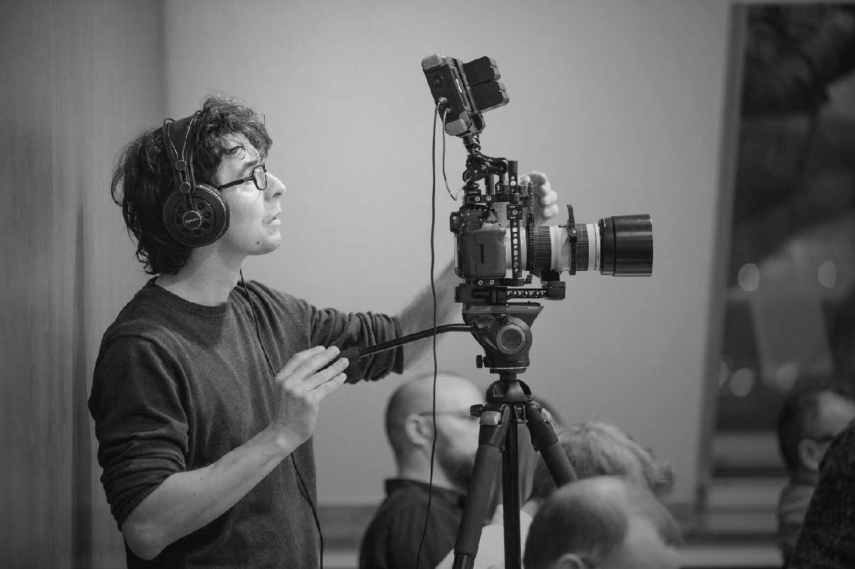 Fotograf Eric Jobs bei Dreharbeiten